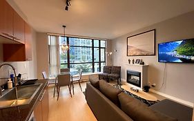 Entire Condo In Heart Of Downtown Vancouver